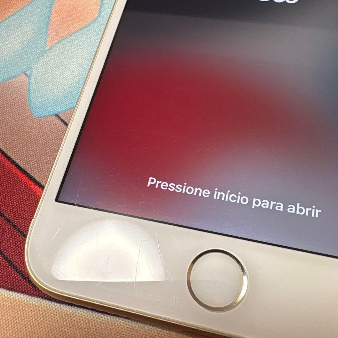 Apple iPhone 7 Plus ゴールド　128GB