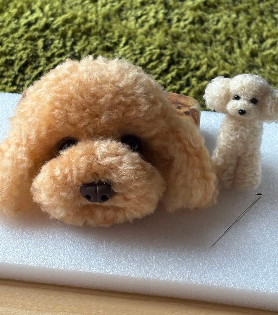 羊毛フェルト 毛糸 トイプードル（アプリコット）全長56cm❣️