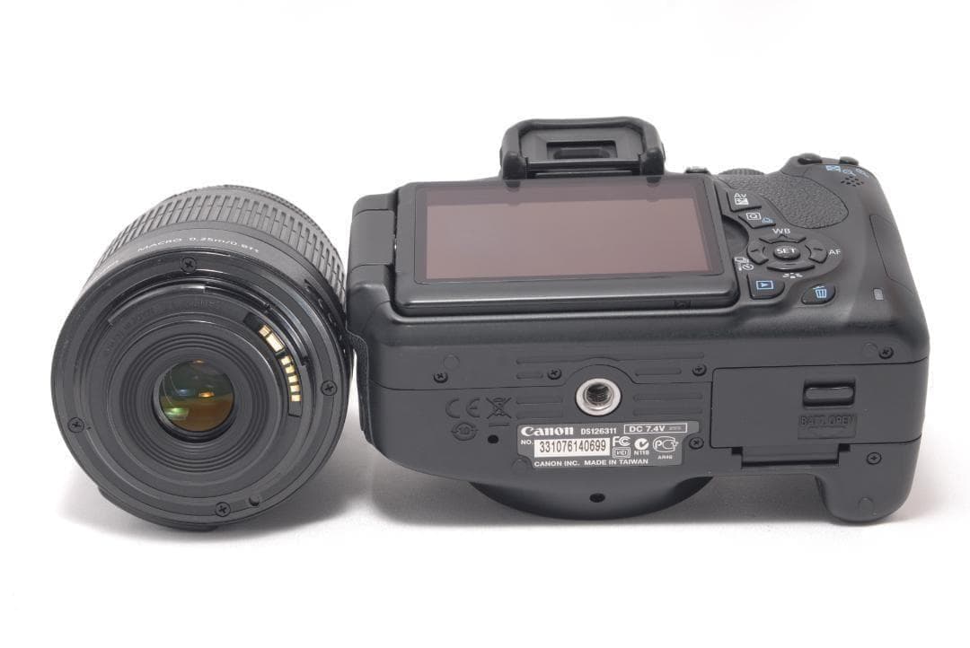 ⭐️カメラバッグ付き⭐️Canon Kiss X5 キャノン　デジタル一眼