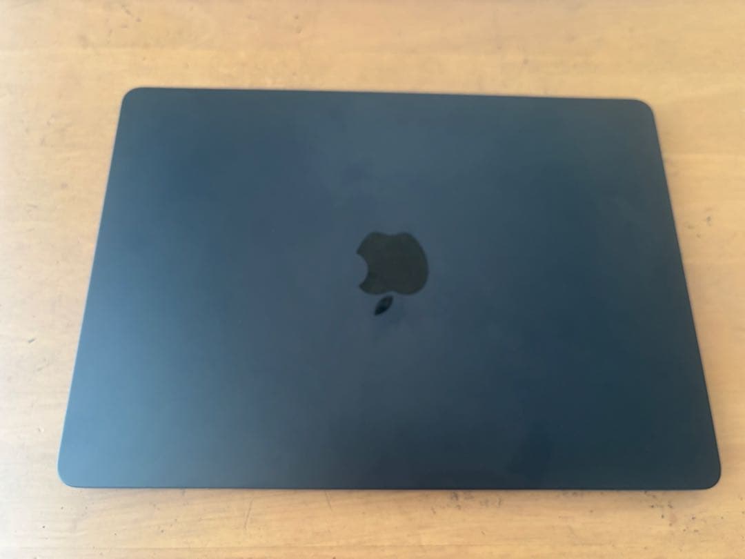 M2 MacBook Air 16GB AppleCare+2028年　放電8回