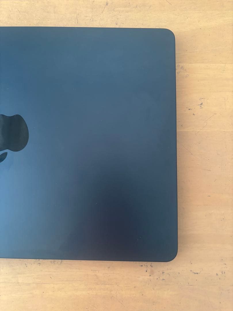 M2 MacBook Air 16GB AppleCare+2028年　放電8回