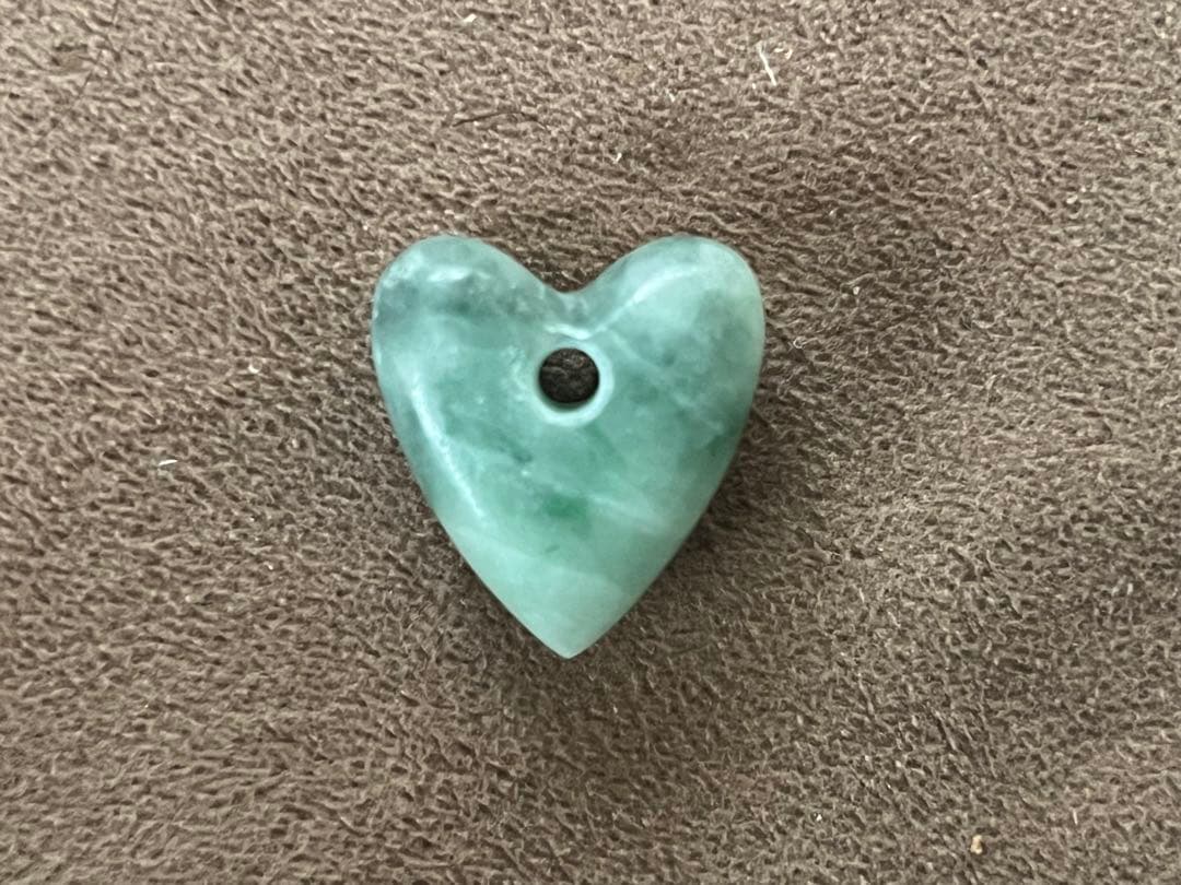 糸魚川　小滝川　翡翠　ネックレス　ハート