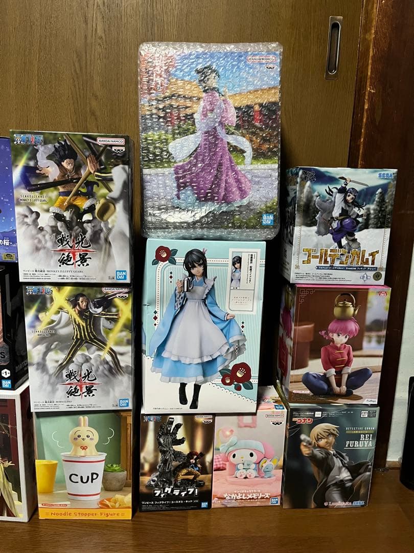 桜ミク含むプライズフィギュア18個まとめ売り