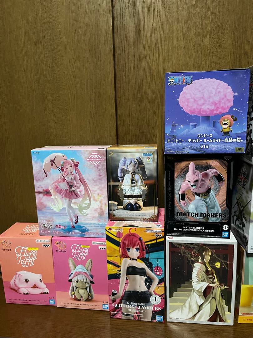 桜ミク含むプライズフィギュア18個まとめ売り