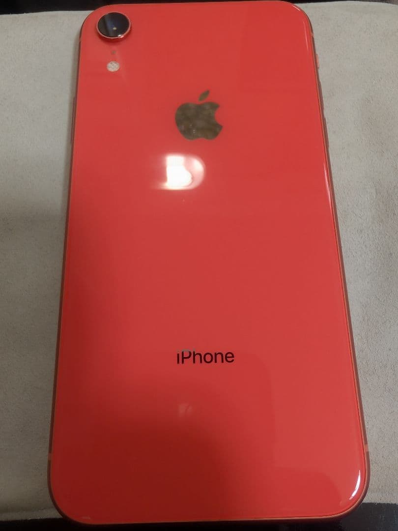 か*ん様 中古・美品　Apple iPhone XR コーラル 64GB