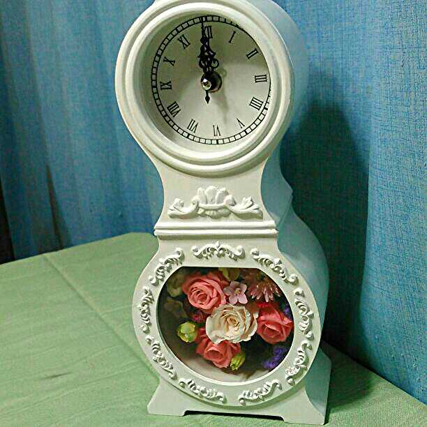 置時計プリザーブドフラワーアレンジ