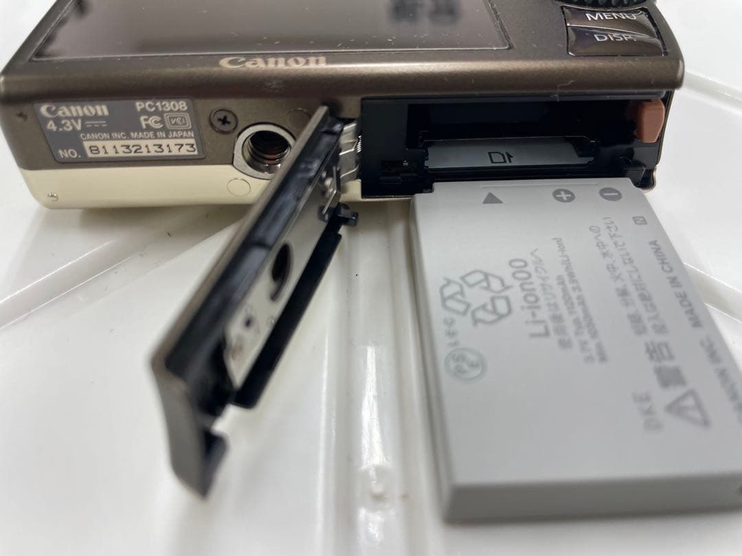 Canon IXY DIGITAL 920 IS PC1308 デジカメ　現状品