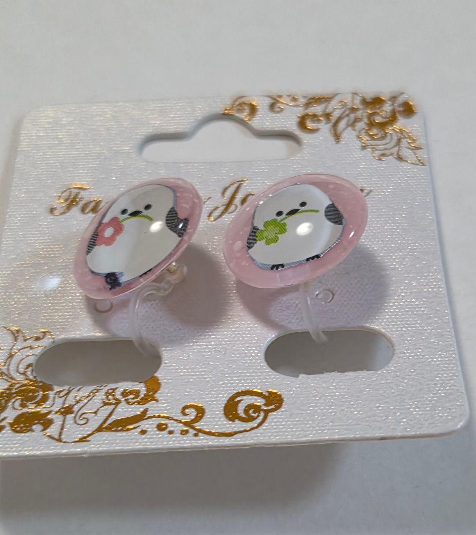 シマエナガノンホールピアス✨　かわいいサイズ★スタッドタイプ★　シマエナガ