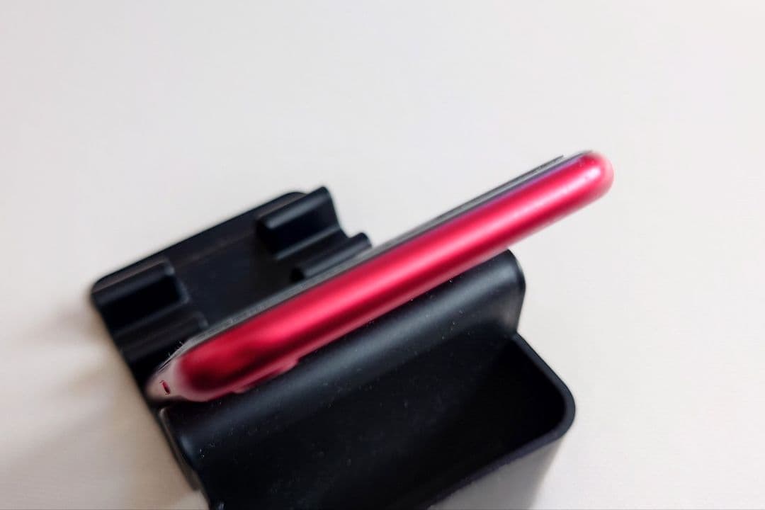 iPhone SE2 ・128GB RED, バッテリー80%