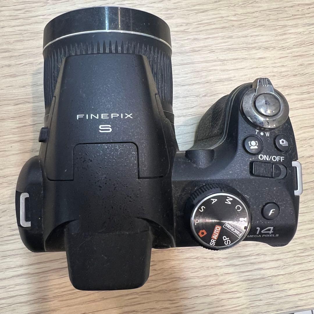【FUJIFILM デジタルカメラ】FINEPIX S4000 コンデジ