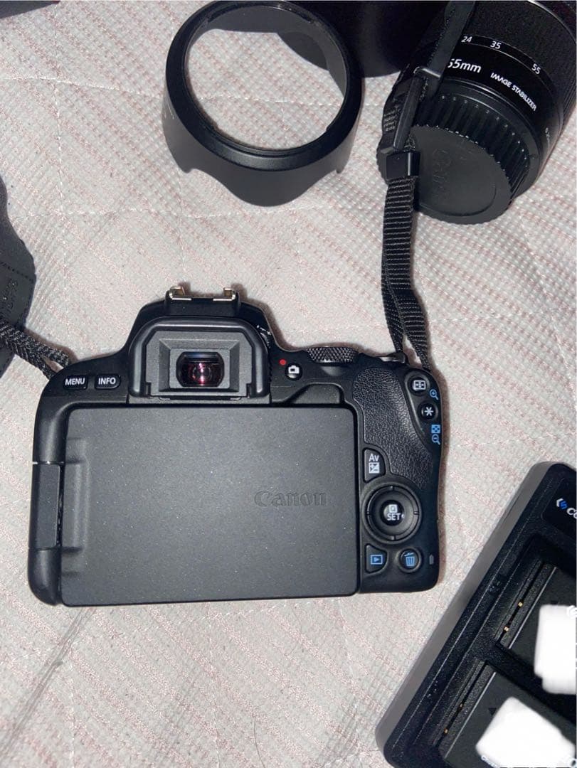 Canon EOS Kiss X9 ブラック レンズ3本セット