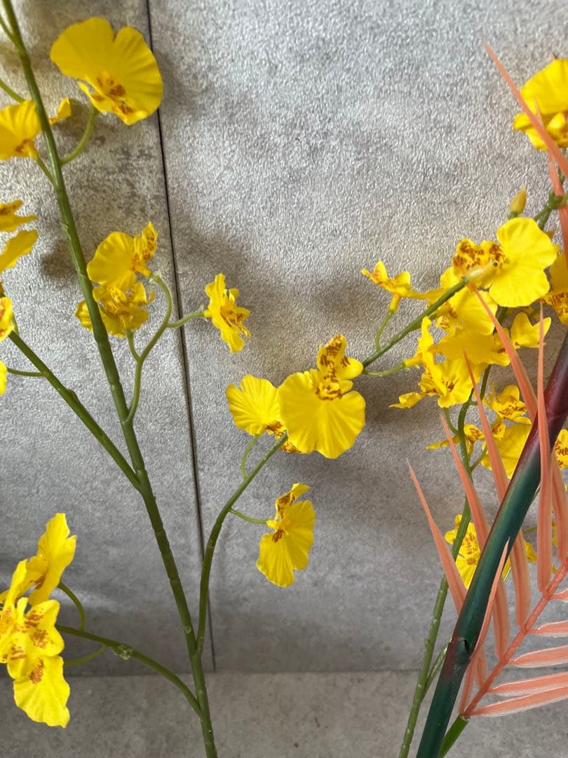 ストレチア　造花　アレンジ