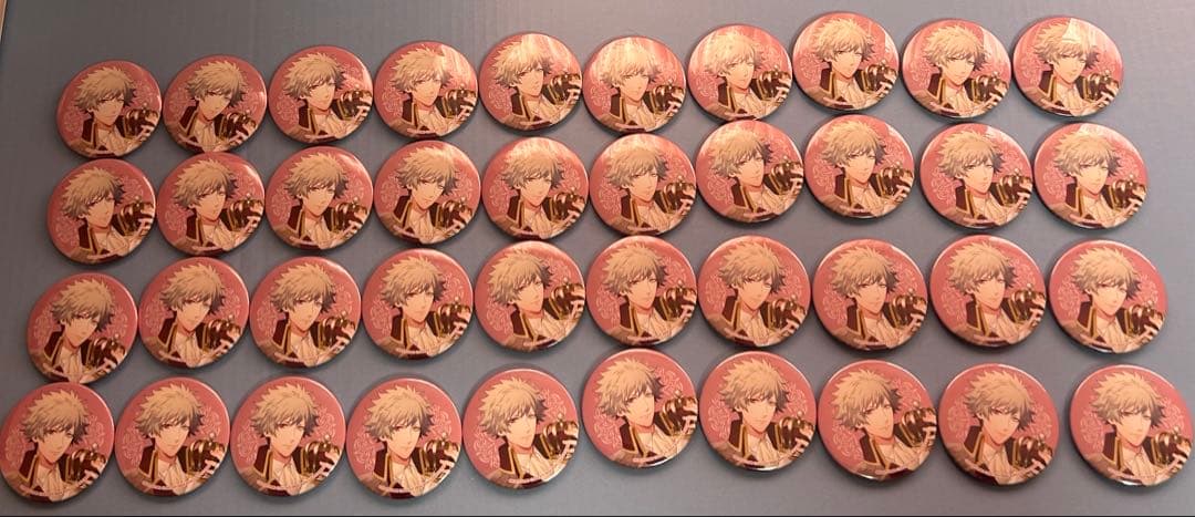 うたプリ ノーブル 缶バッジ　蘭丸