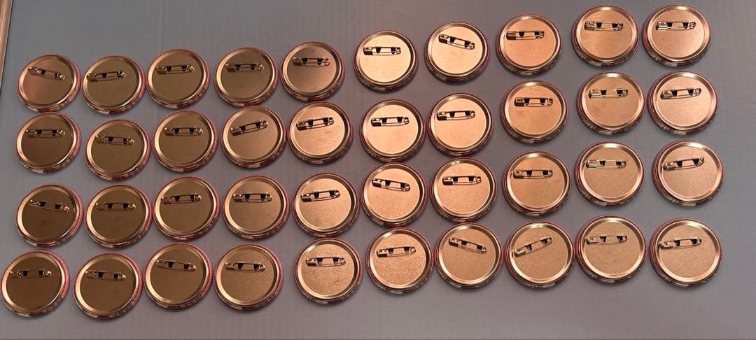 うたプリ ノーブル 缶バッジ　蘭丸