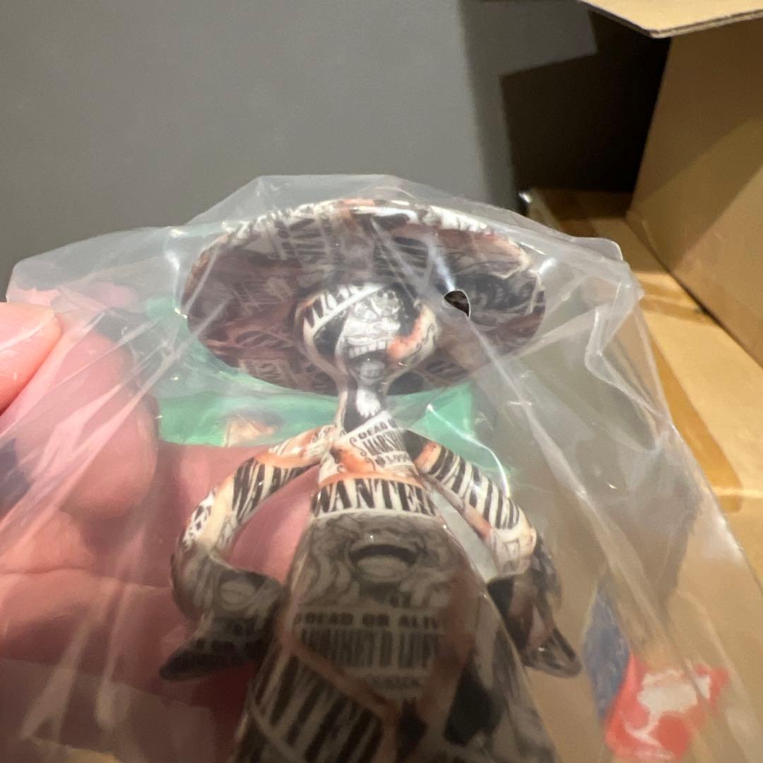 ワンピース　LUFFY's　冒険の記憶　Vol.1 luffys 手配書 新四皇