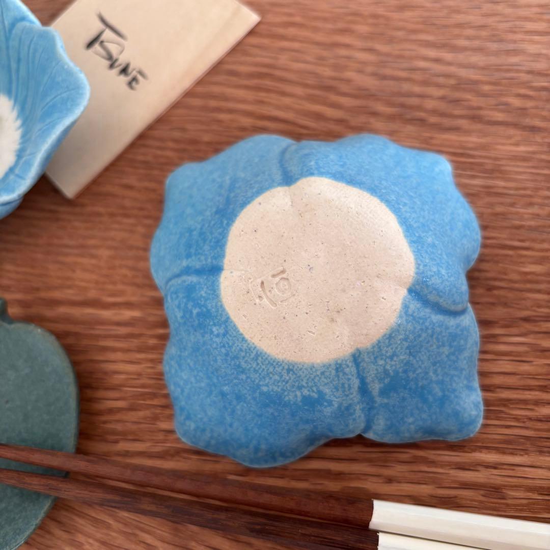 ✴︎ 未使用 ✴︎ 田中恒子さん 花小鉢 リンカ 春 醤油皿 香皿