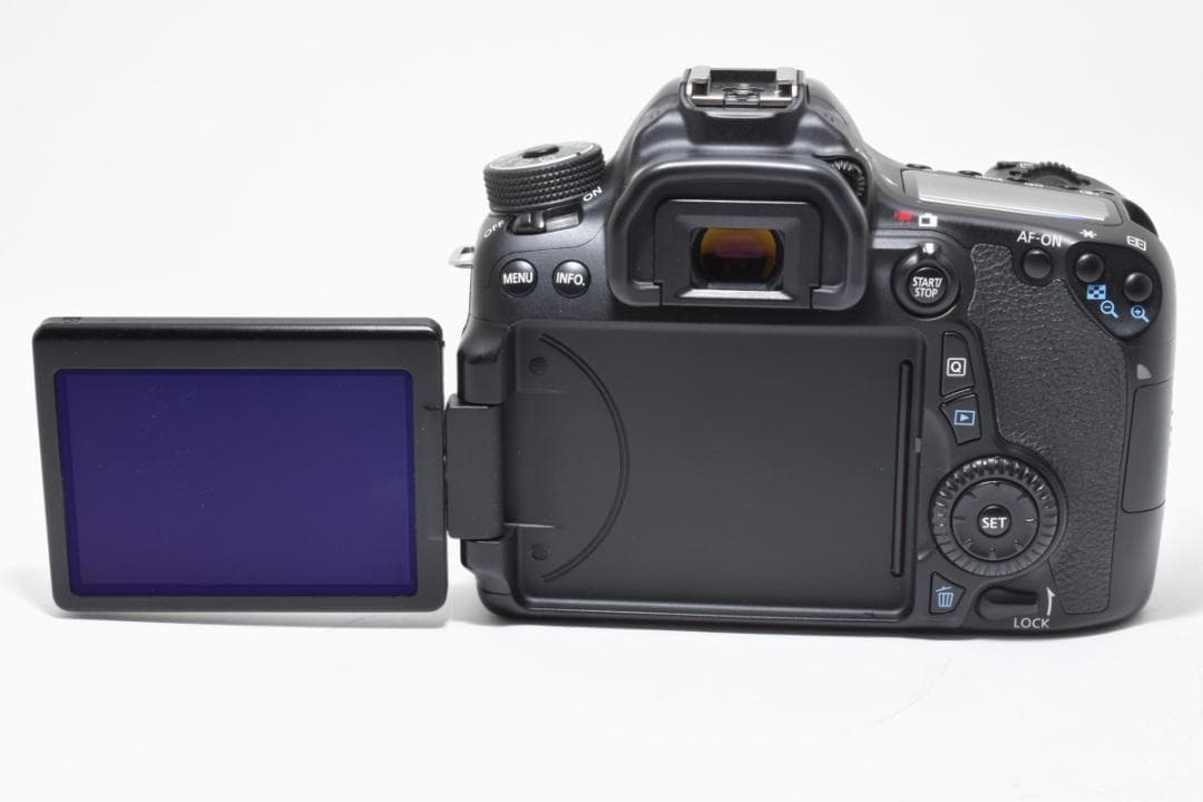 ■ 美品 ■ キャノン　Canon EOS 70D ボディ