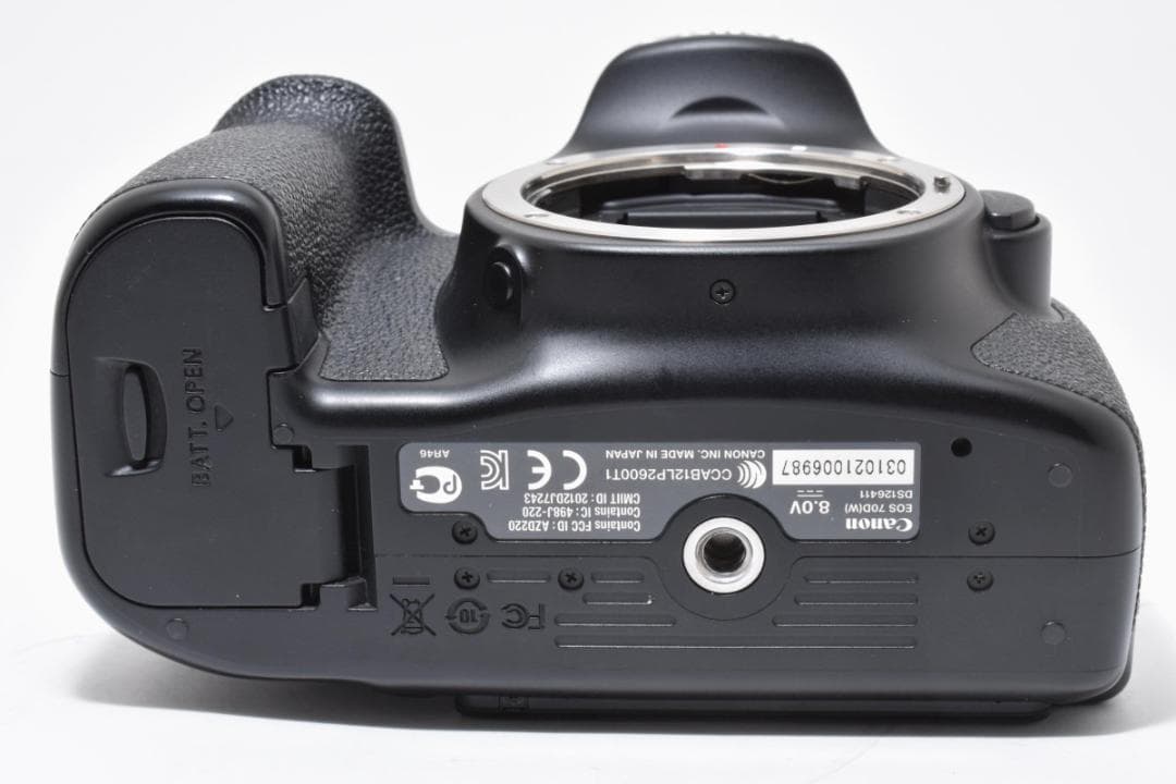 ■ 美品 ■ キャノン　Canon EOS 70D ボディ