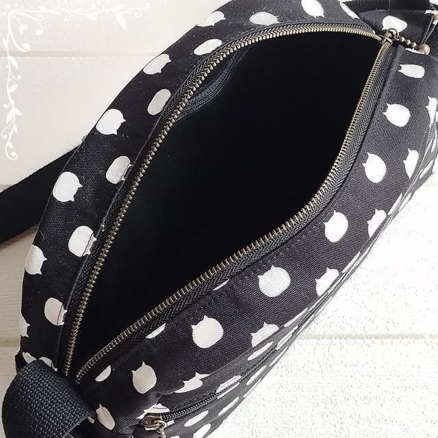 【受注製作】ねこたま　クロスボディバッグ