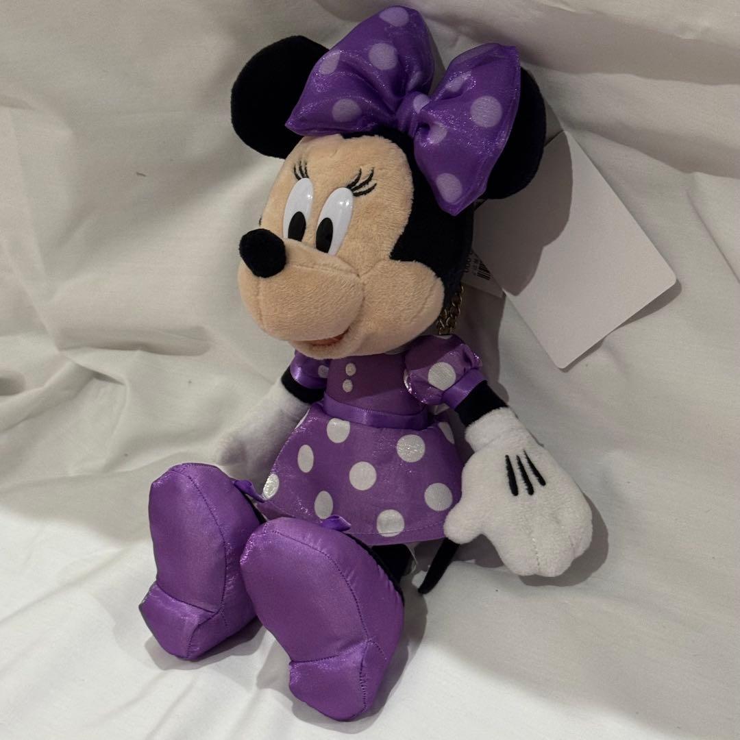 新品未使用　ミニー ぬいぐるみチャーム　パープル 紫 ミニーの日　タグ付き