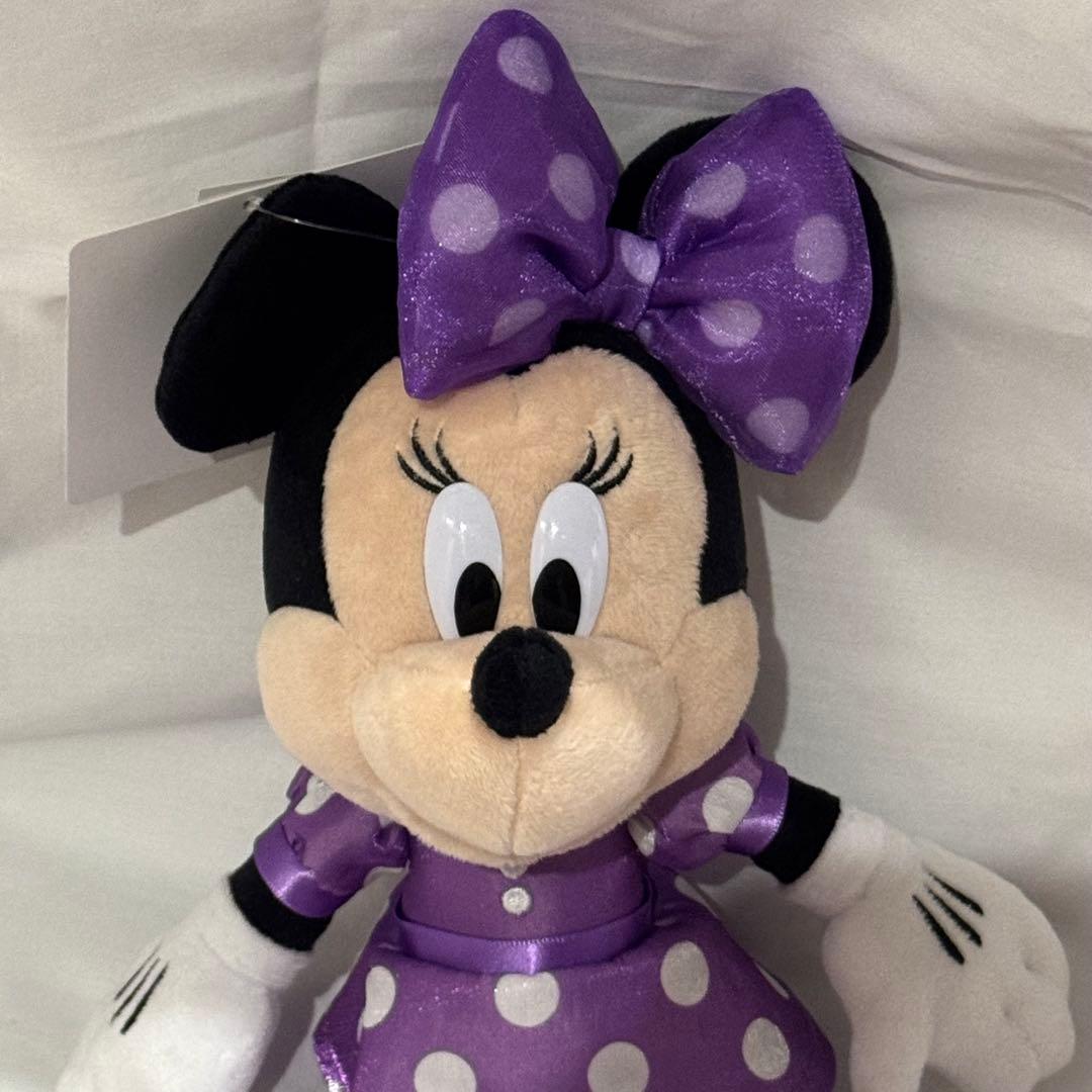 新品未使用　ミニー ぬいぐるみチャーム　パープル 紫 ミニーの日　タグ付き