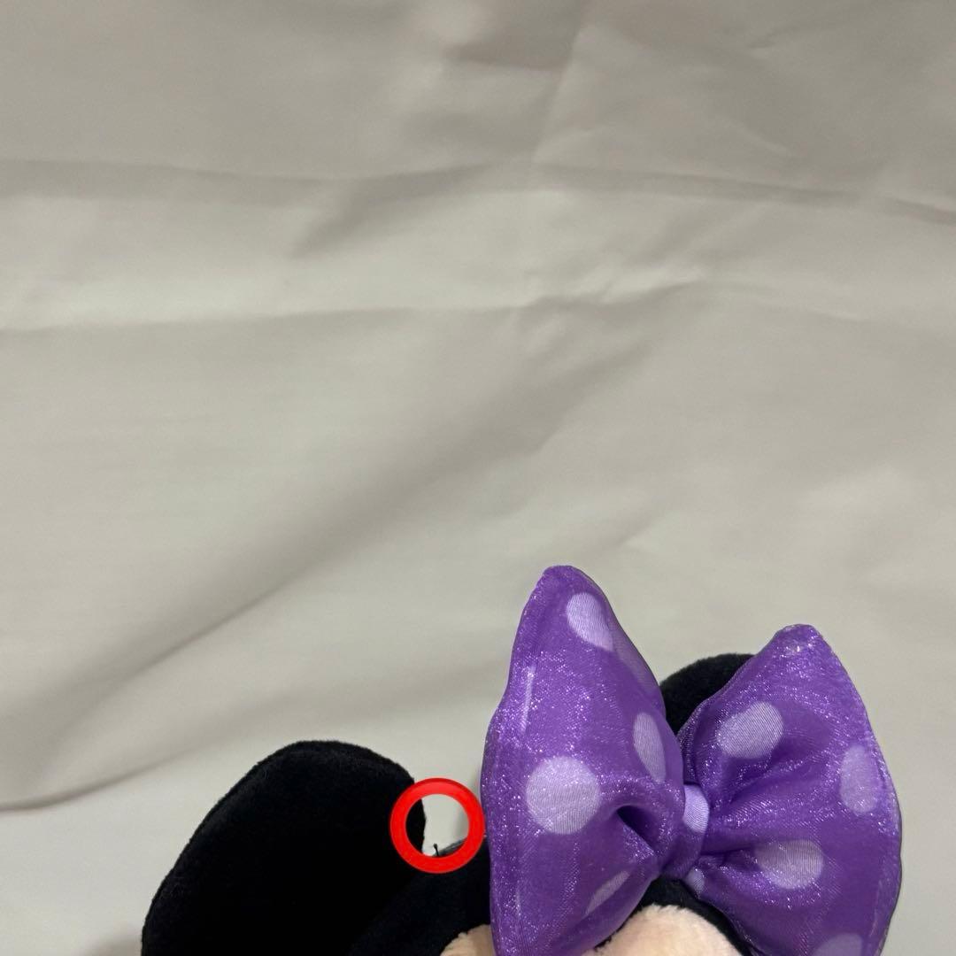 新品未使用　ミニー ぬいぐるみチャーム　パープル 紫 ミニーの日　タグ付き