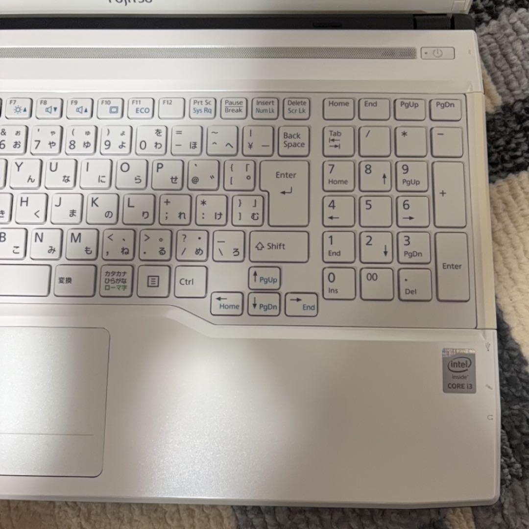 LIFEBOOK AH45/T ホワイト 本体 ACアダプター付き