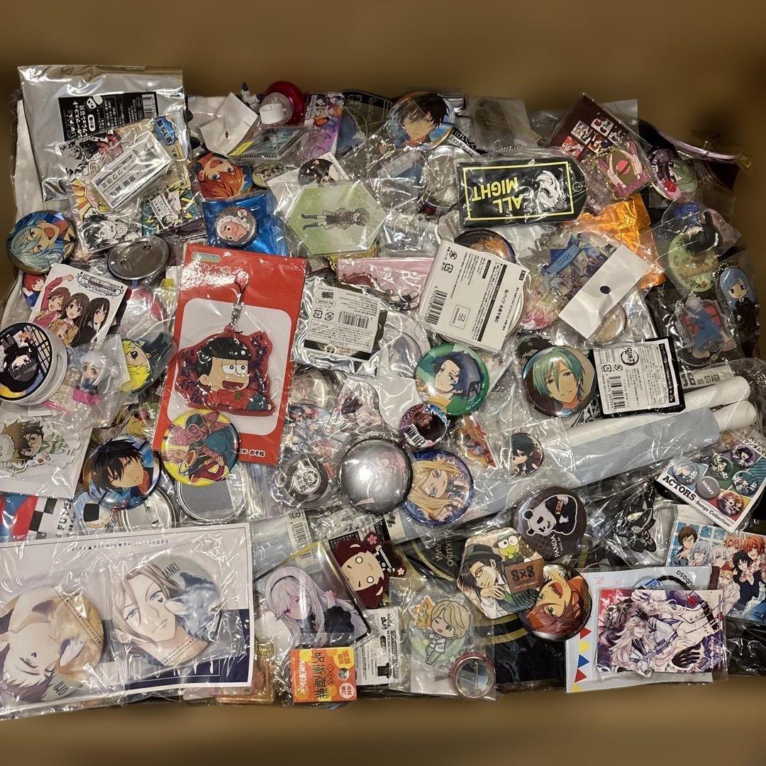 ノンジャンル グッズ アニメ まとめ売り 140サイズ 大量❗️