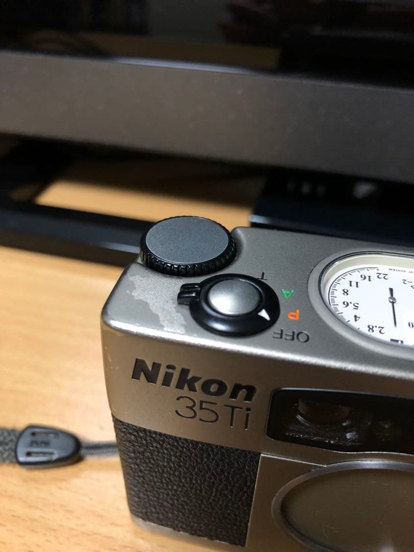 Nikon 35Ti コンパクトフィルムカメラ