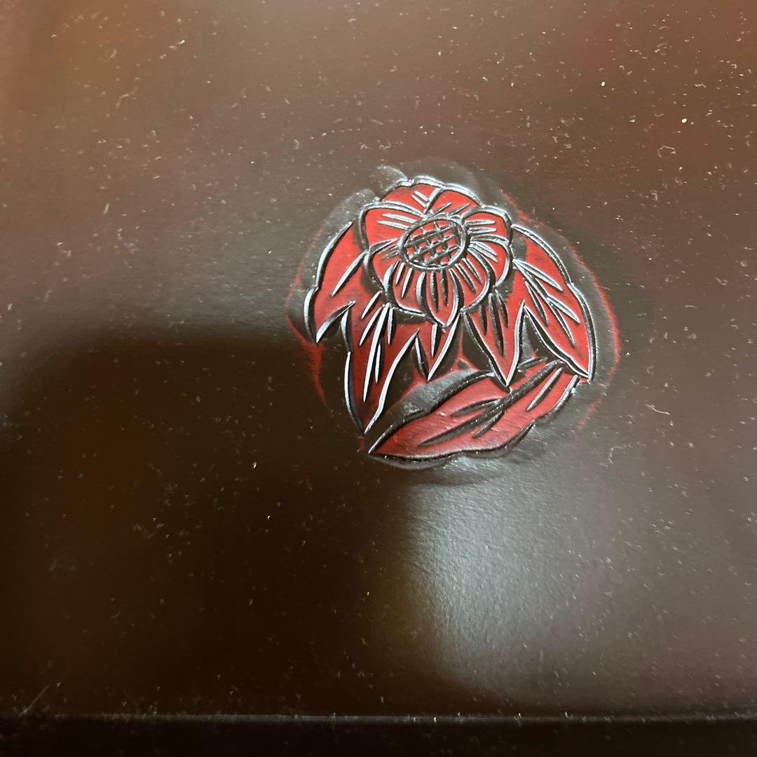 鎌倉彫乱れ箱　木製衣装箱　入れ子　伝統工芸品　漆塗り　昭和レトロ