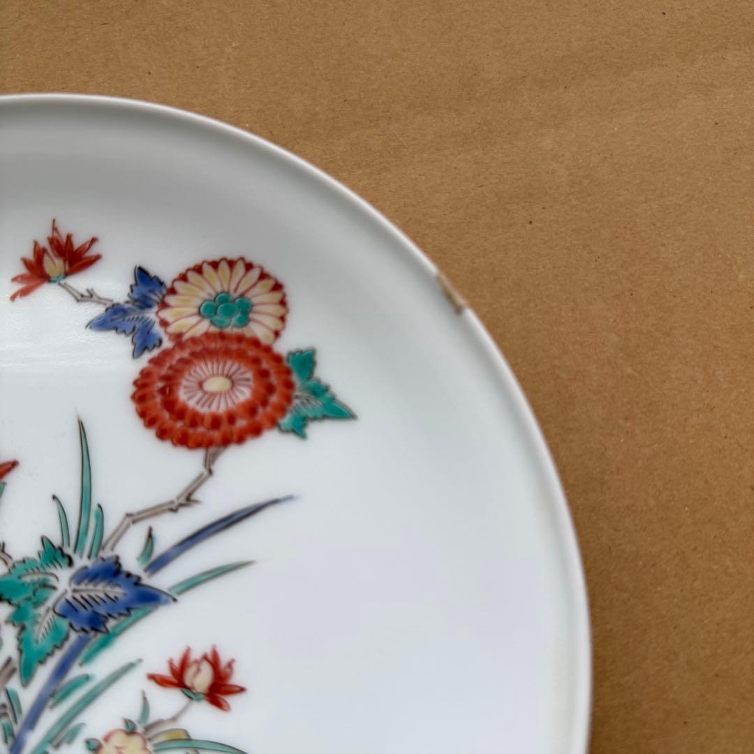 酒井田柿右衛門　錦菊花鳥文　磁器皿　欠けあり