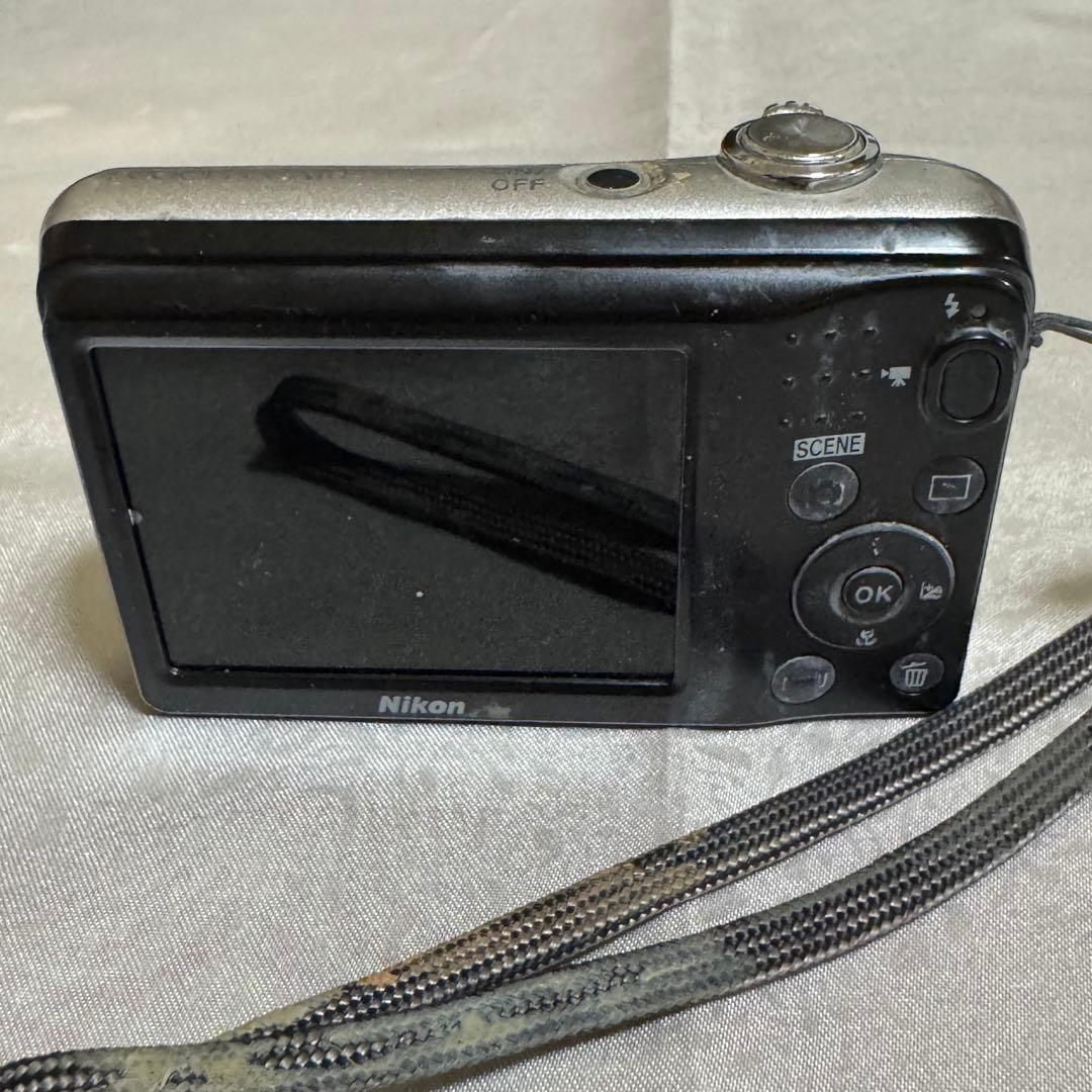 動作確認済 Nikon COOLPIX A10 単三駆動1614万画素 コンデジ