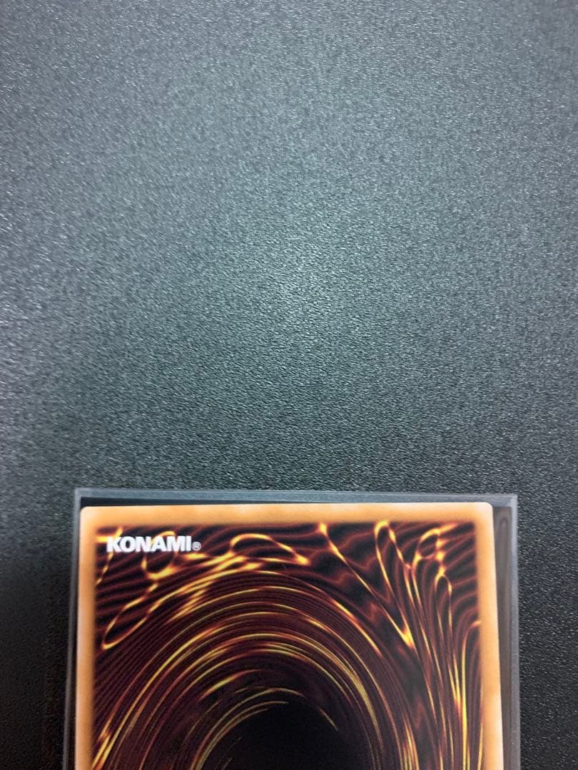 遊戯王　魔術師の弟子ーブラック・マジシャン・ガール、光の黄金櫃、未来への沈黙