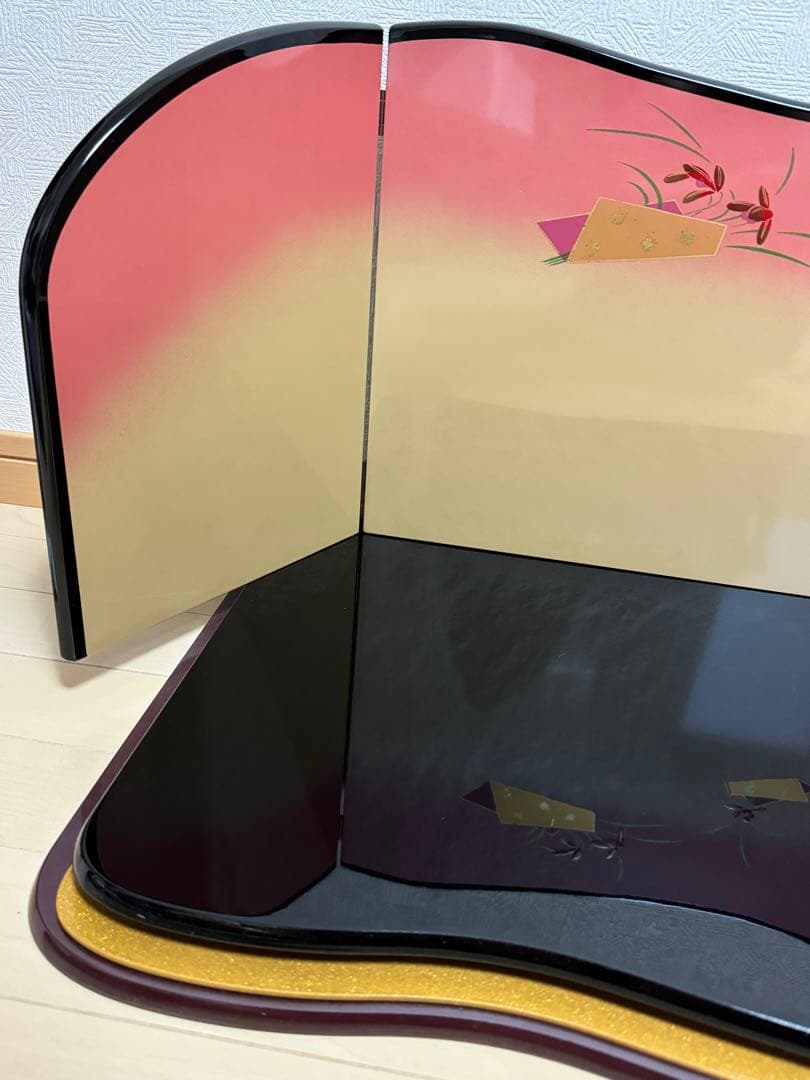 雛人形　飾り台　屏風　人形の秀月　平安絵巻雛