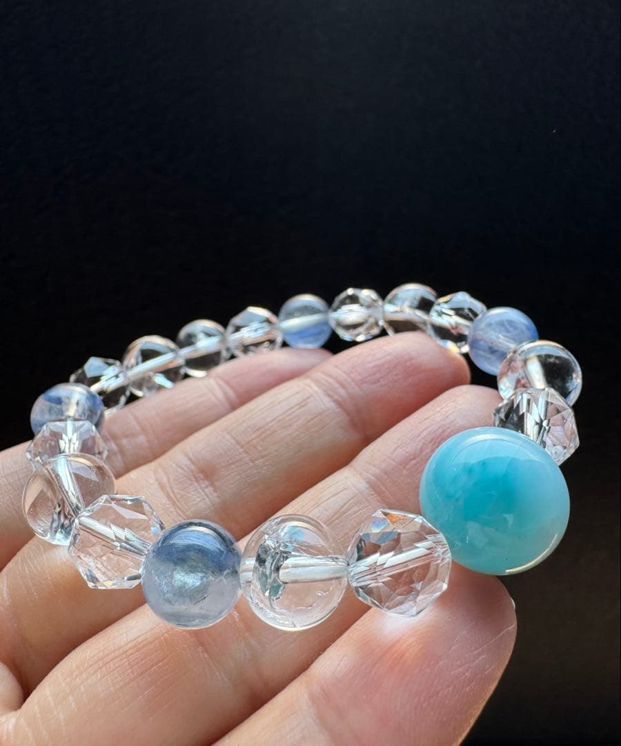 水風船のような天然ラリマーと高品質カイヤナイトシリカブレスレット