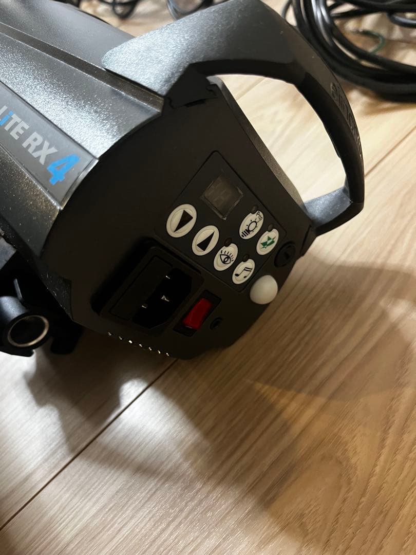 タ*ル様 エリンクロームElinchrom D-lite4ストロボ照明※トランス
