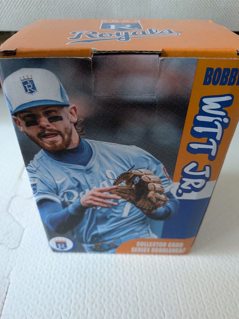 ボブルヘッド　ボビー・ウィットJr. 球場配布　コレクターカードシリーズ