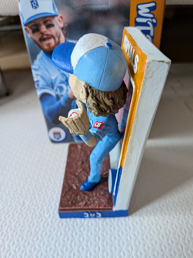 ボブルヘッド　ボビー・ウィットJr. 球場配布　コレクターカードシリーズ