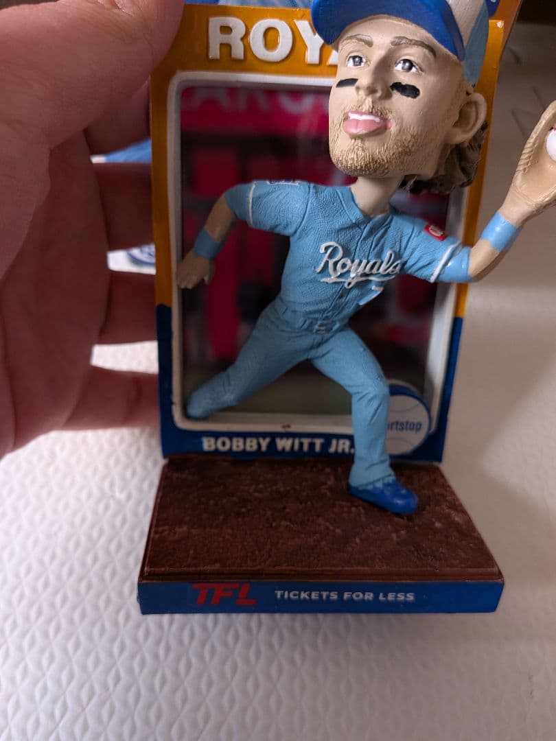 ボブルヘッド　ボビー・ウィットJr. 球場配布　コレクターカードシリーズ