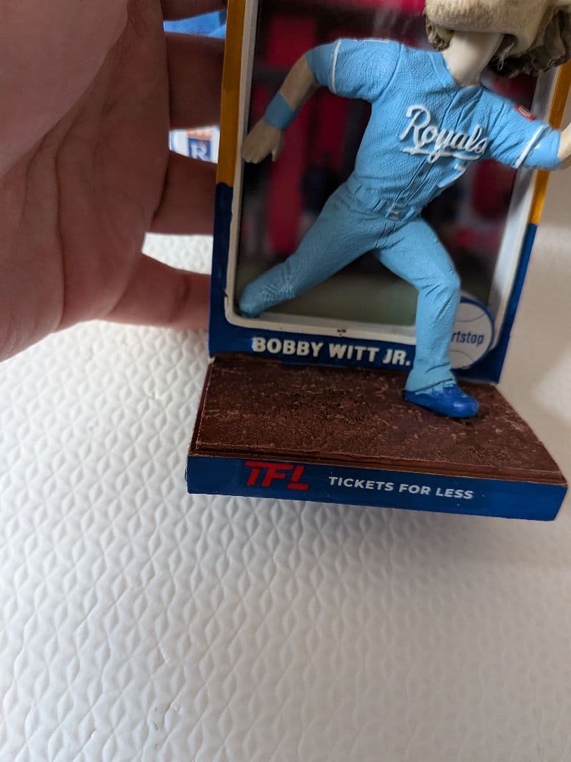 ボブルヘッド　ボビー・ウィットJr. 球場配布　コレクターカードシリーズ