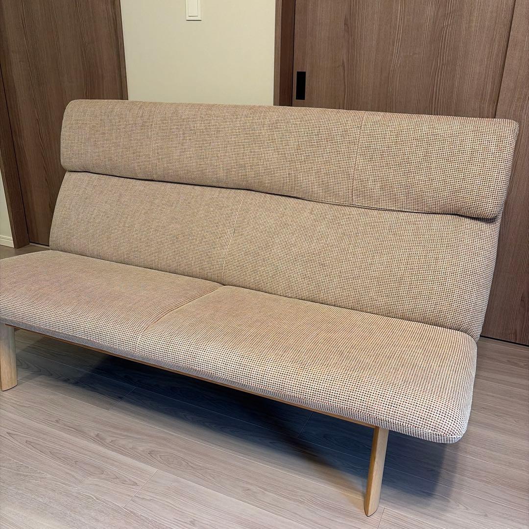 カリモク　ソファ　ベンチ　2人掛ロング