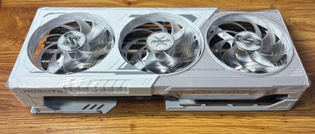 グラフィックボード・グラボ・ビデオカード ASRock AMD Radeon RX9070XT STEEL LEGEND