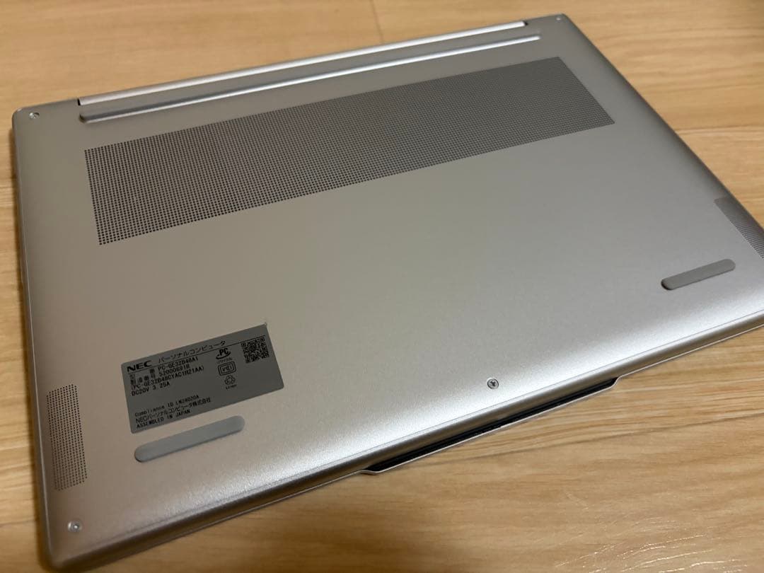 Windowsノート本体 NEC LAVIE N13 Slim Ryzen7 16GB SSD512GB