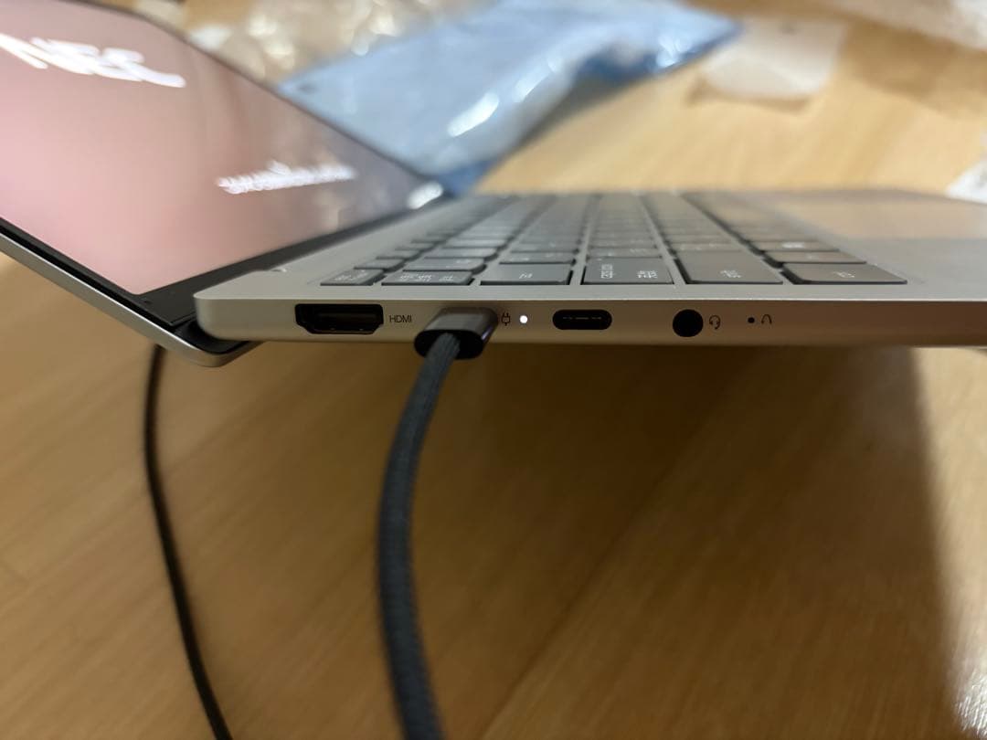 Windowsノート本体 NEC LAVIE N13 Slim Ryzen7 16GB SSD512GB
