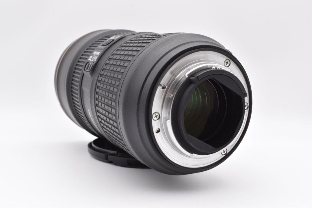 Nikon 標準ズームレンズAF-S 24-70mm f/2.8E ED VR