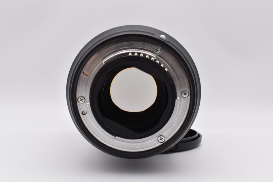 Nikon 標準ズームレンズAF-S 24-70mm f/2.8E ED VR