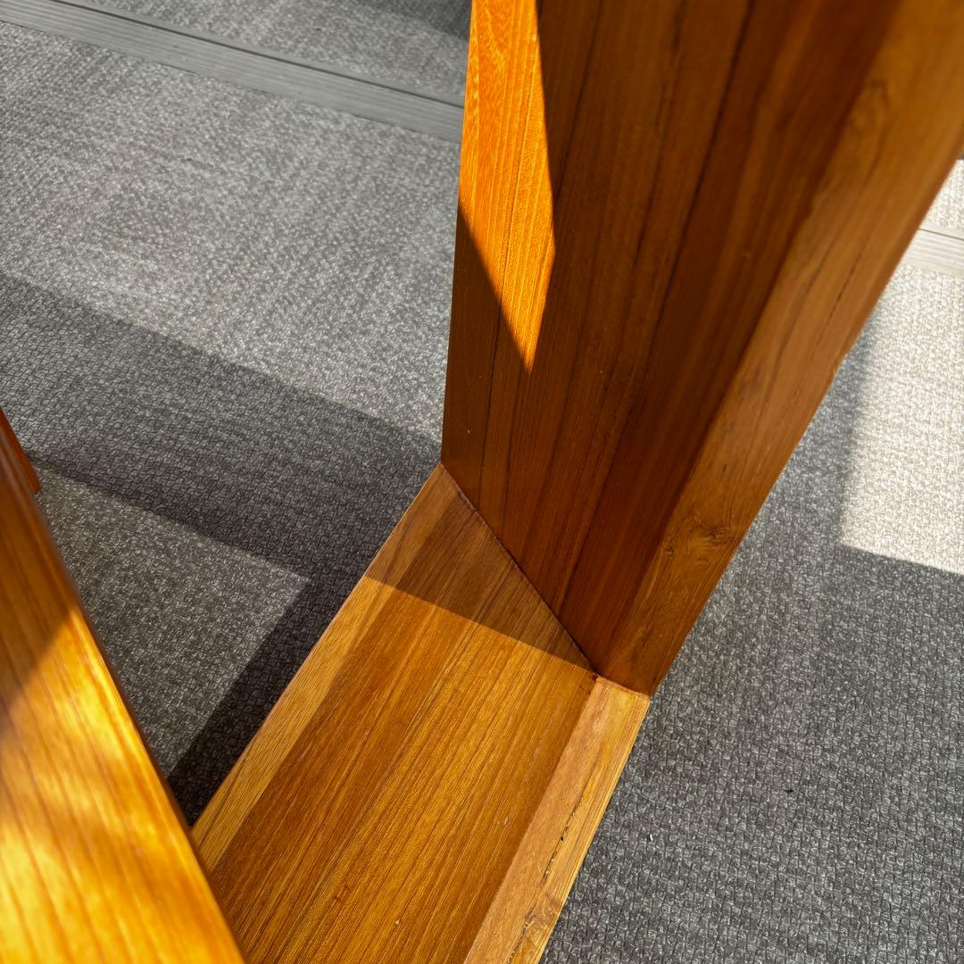 無垢材 スツール 踏み台 建築的デザイン ミッドセンチュリー 北欧モダン ギター