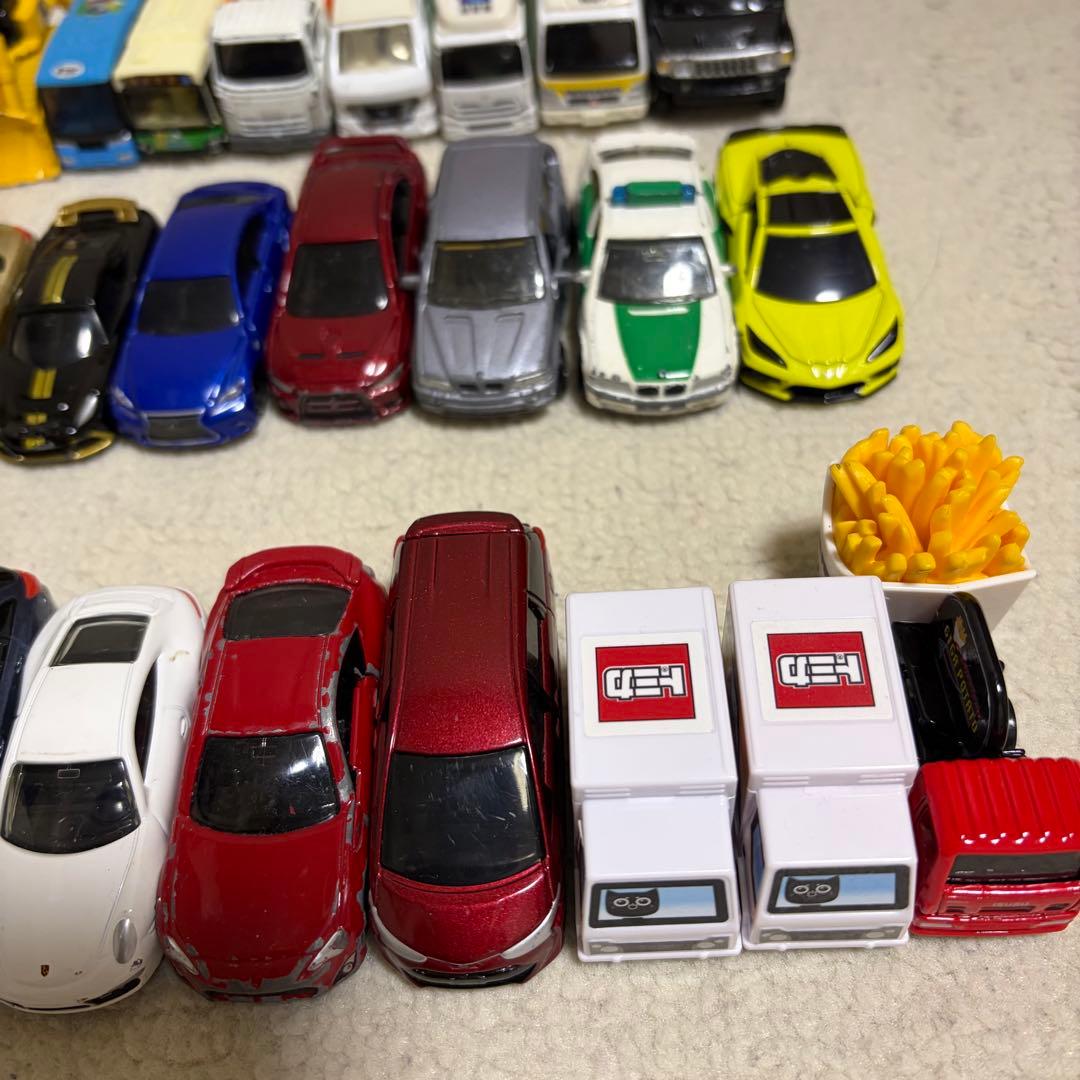 トミカ　72台　まとめ売り