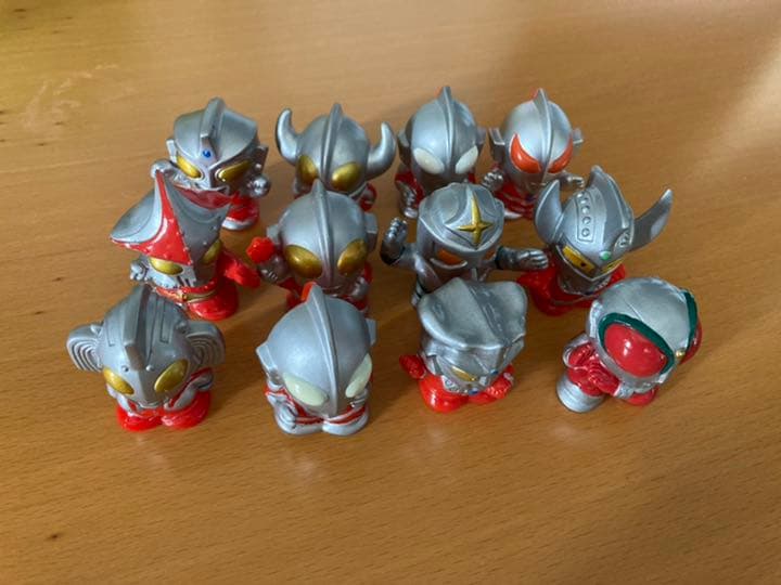 ウルトラマンソフビ指人形