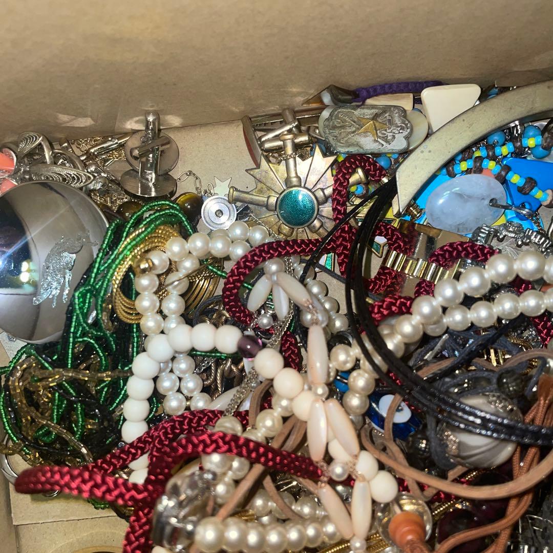 イミテーションアクセサリー　まとめ売り　アクセサリー